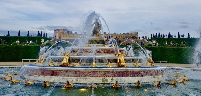 The most important fountain of Versailles the Latona fountain, such an amazing piece of art