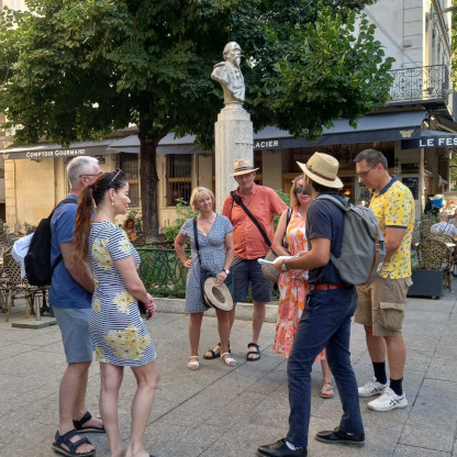 walking tour of Provence