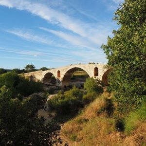 Le Pont Julien